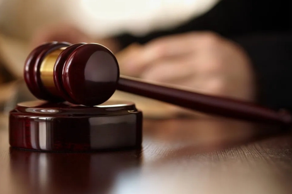 Mengenal Prejudiciel Geschill, Prejudicial Au Action Dan Prejudicial Au Jugement